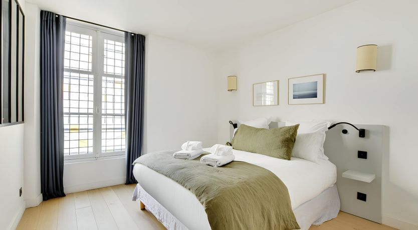 Photo of Paris at Play