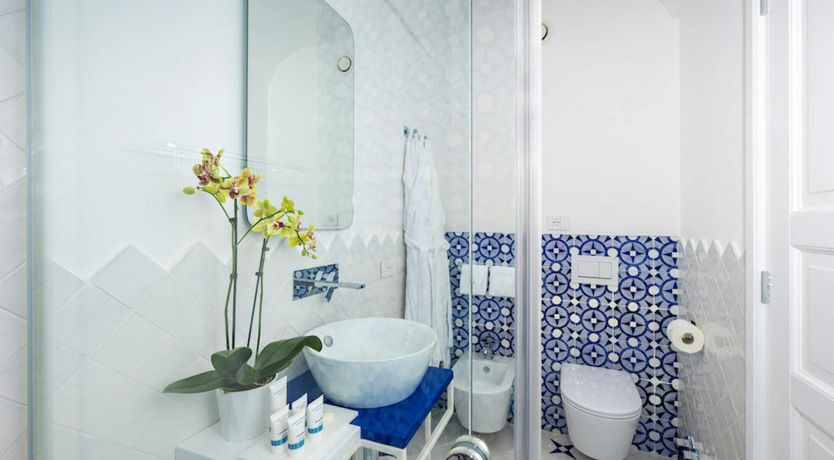 Photo of Emerald Splash