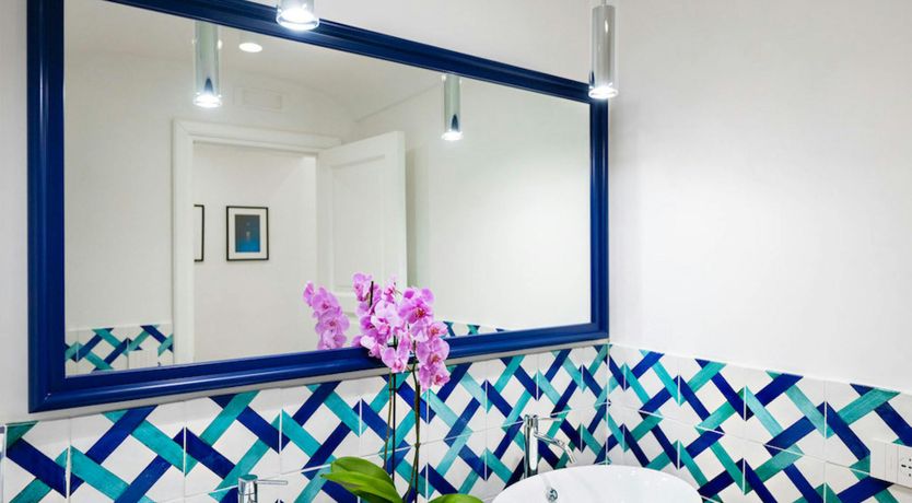 Photo of Emerald Splash