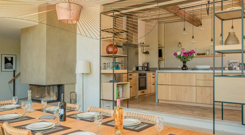 Photo of Vines & Perfume