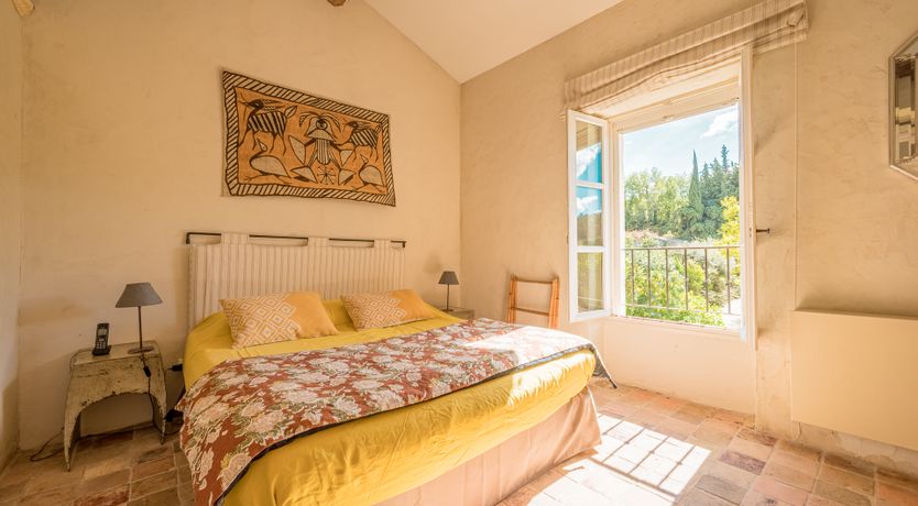 Photo of Vines & Perfume