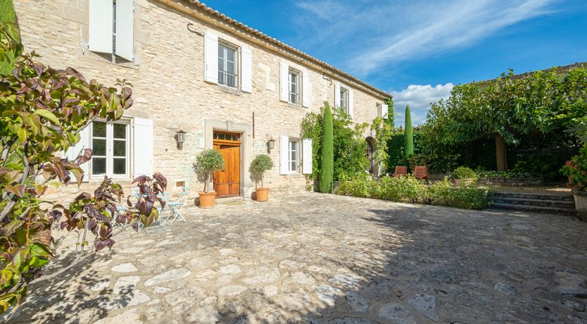 Photo of Vines & Perfume