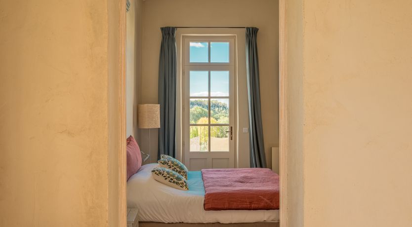 Photo of Vines & Perfume