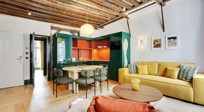 Photo of Silvery Serenade