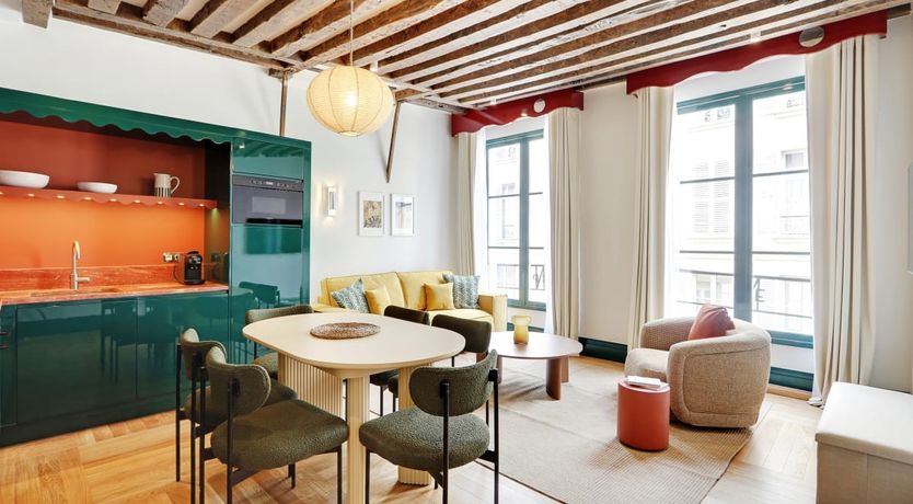 Photo of Silvery Serenade