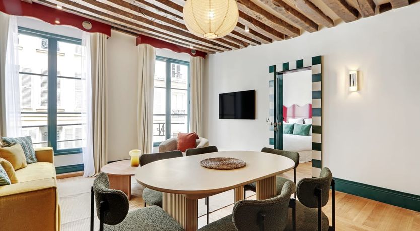 Photo of Silvery Serenade