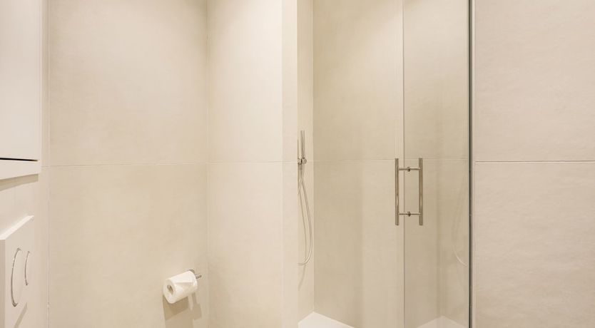 Photo of Silvery Serenade