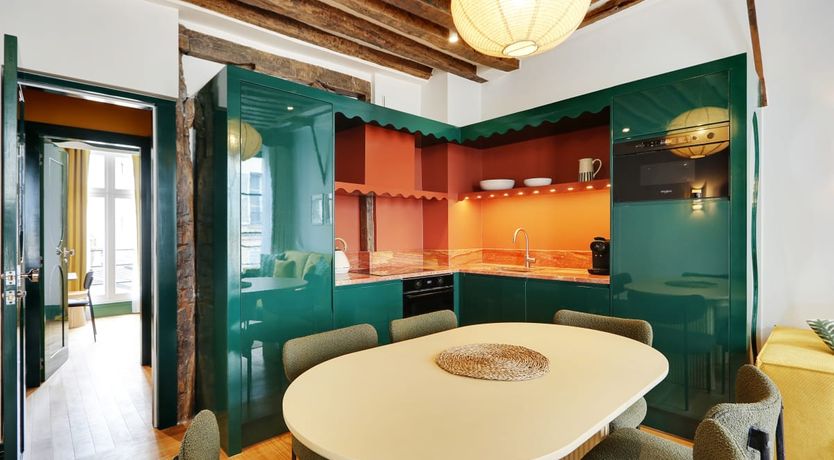 Photo of Silvery Serenade