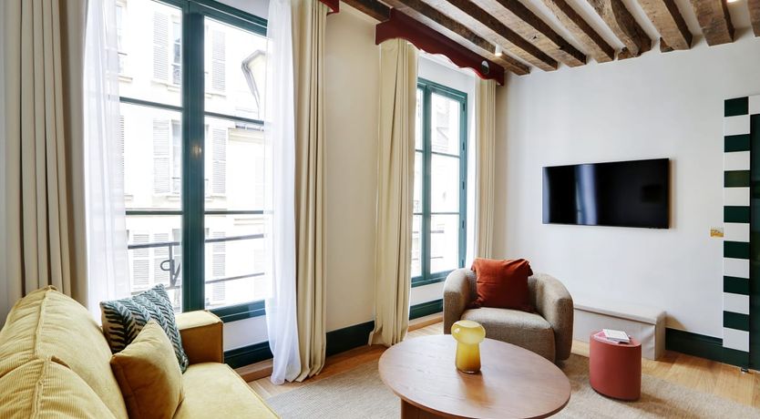 Photo of Silvery Serenade