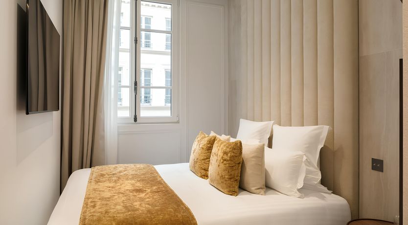 Photo of Shimmering Simplicity