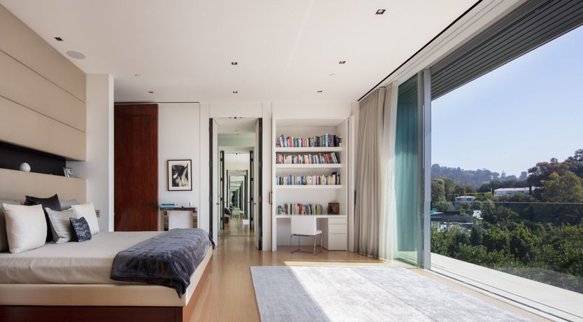 Photo of Crystal & Silver