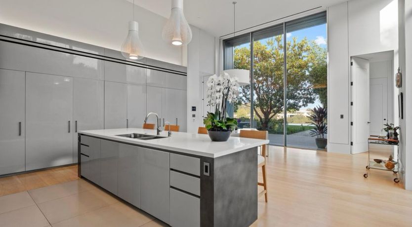 Photo of Crystal & Silver