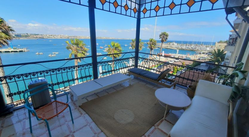 Photo of Cascais Crush