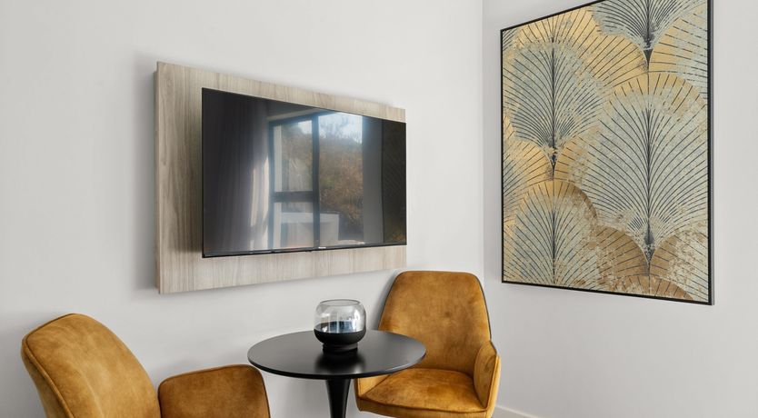 Photo of Golden Palm Nook