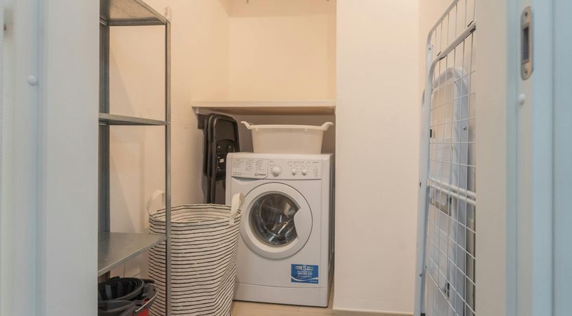 Photo of Lake View Terrace