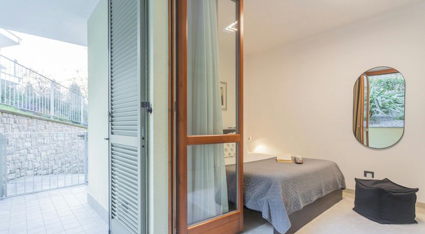 Photo of Lake View Terrace