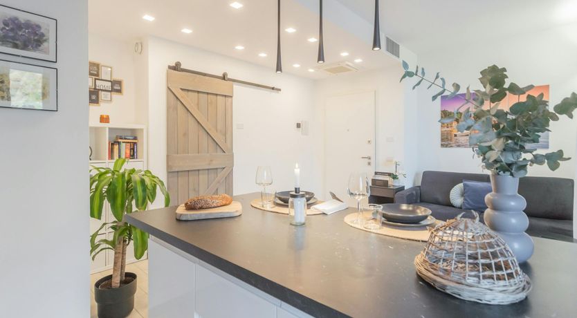 Photo of Lake View Terrace