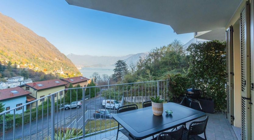 Photo of Lake View Terrace