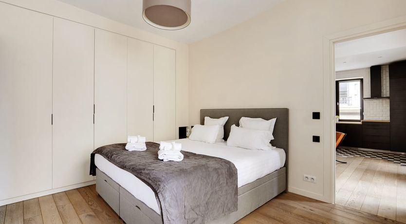 Photo of To the Heart of Paris