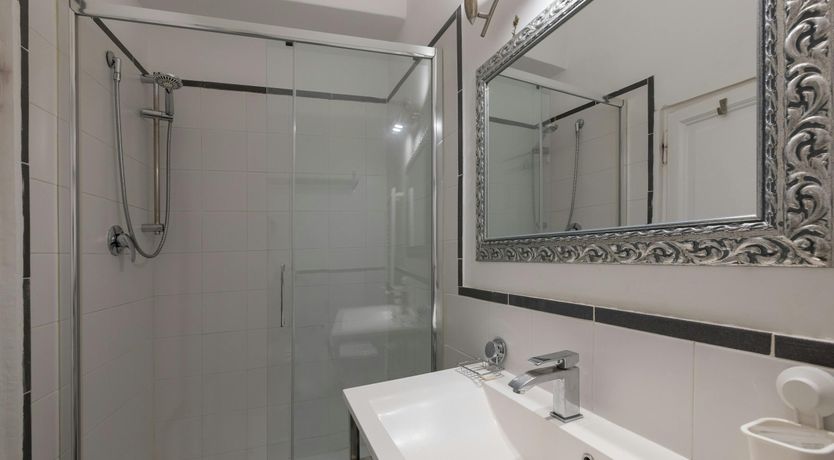 Photo of Roman Flair