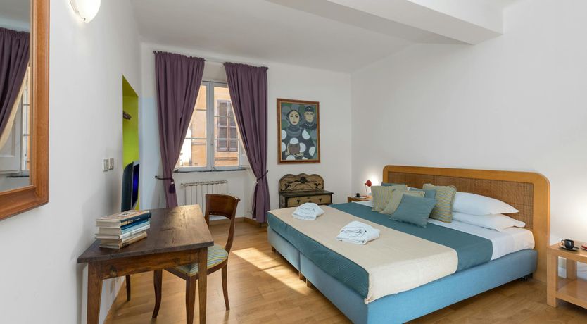 Photo of Roman Flair