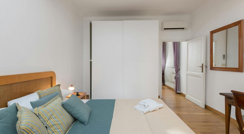 Photo of Roman Flair