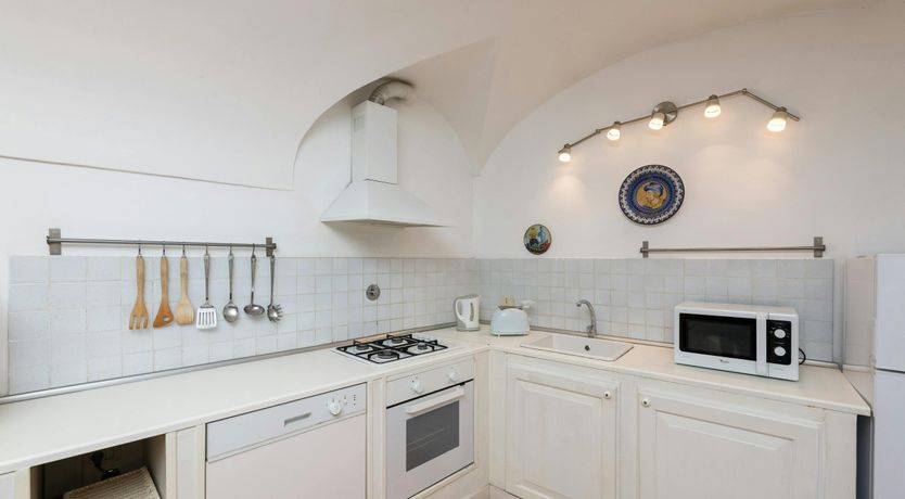 Photo of Roman Flair