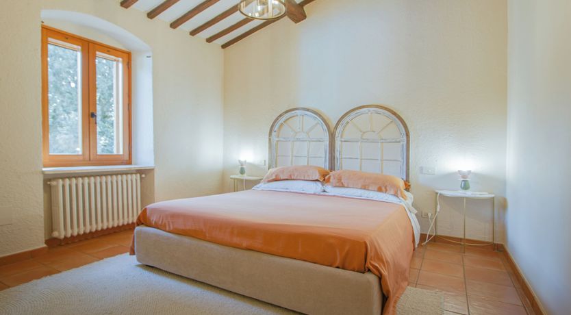 Photo of Perugian Kiss