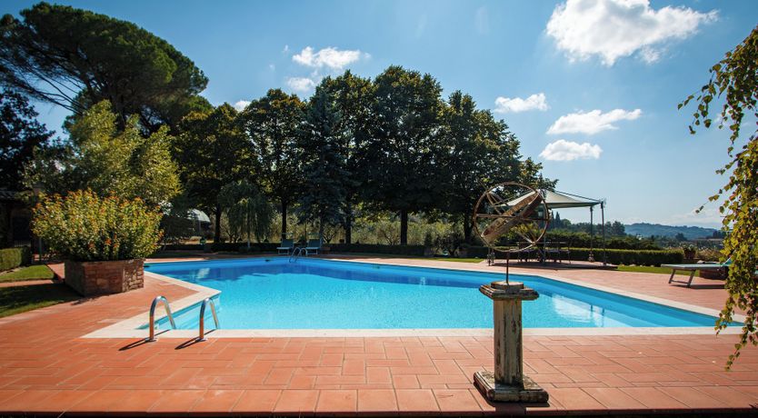 Photo of Perugian Kiss