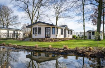 Velthorst 6 Holiday Home