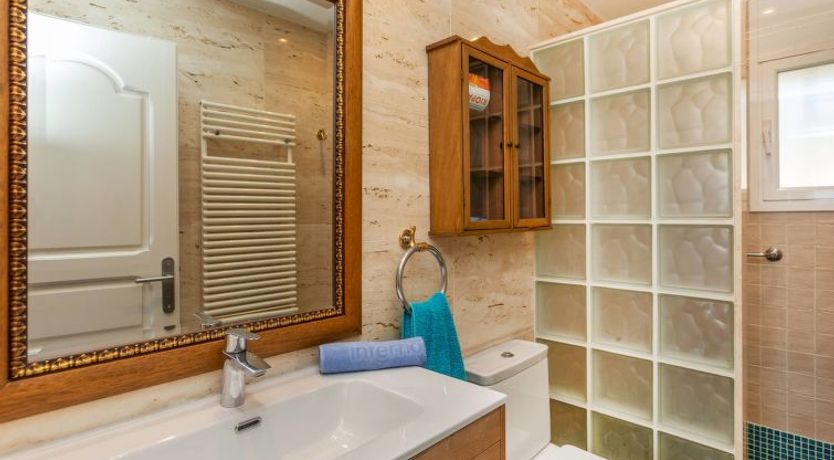 Photo of Luz del Mar