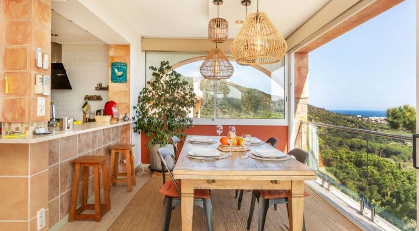 Photo of Luz del Mar