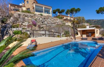 Luz del Mar Holiday Home