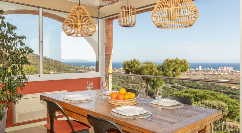 Photo of Luz del Mar