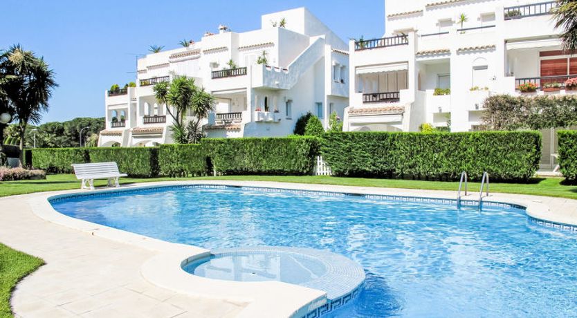 Photo of Relax & beach "Golf Royal Alpha" Apartment 2