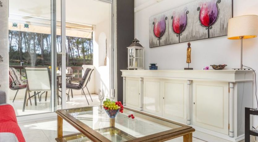 Photo of Relax & beach "Golf Royal Alpha" Apartment 2