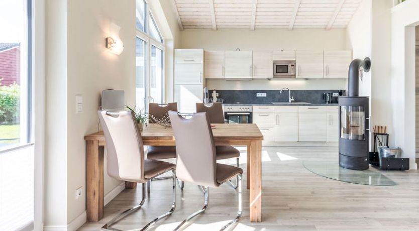 Photo of Luv & Lee Holiday Home 5