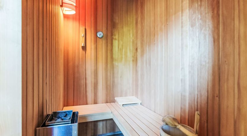 Photo of Luv & Lee Holiday Home 5