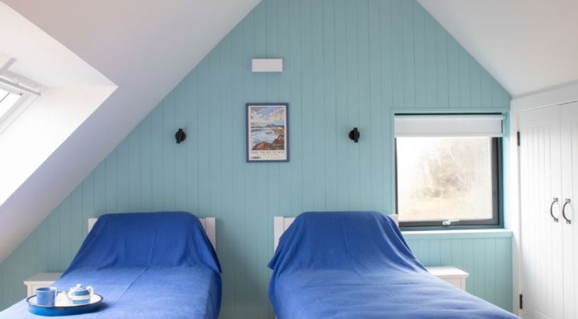 Photo of 10 Husabost