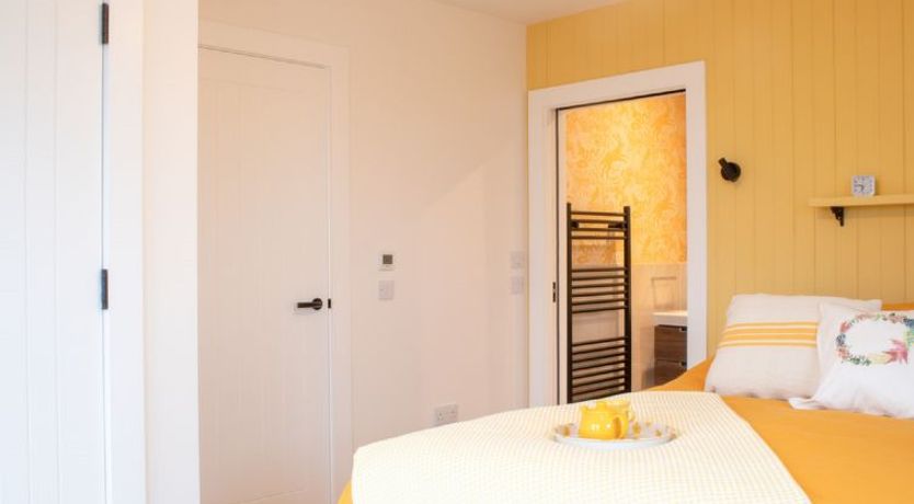 Photo of 10 Husabost