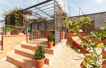 La Terrazza Holiday Home