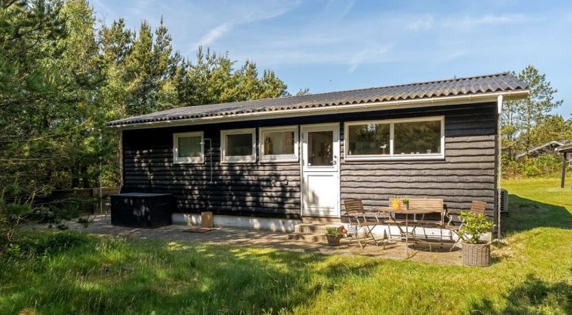 Photo of "Hansa" - 3km from the sea