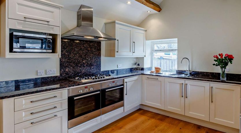 Photo of 3 Bed in Eyam