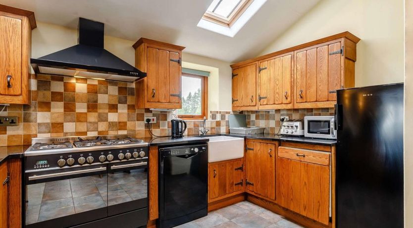 Photo of 4 Bed in Hackney