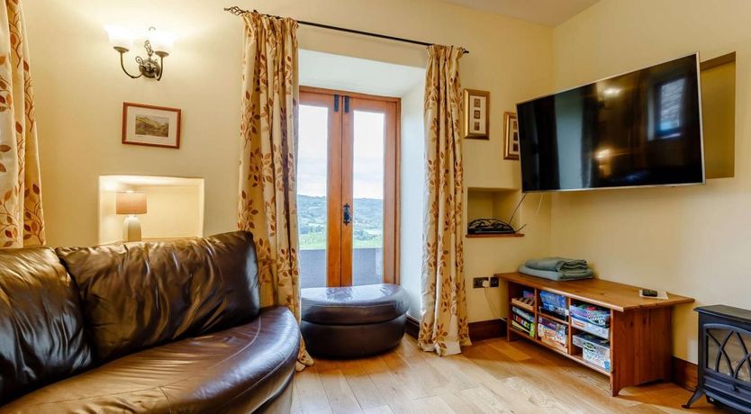 Photo of 4 Bed in Hackney