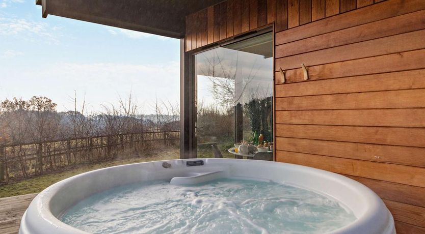 Photo of 2 Bed in East Bergholt