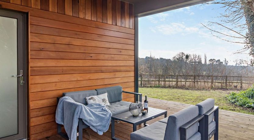 Photo of 2 Bed in East Bergholt