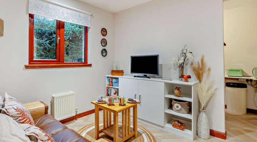 Photo of 1 Bed in Dollar