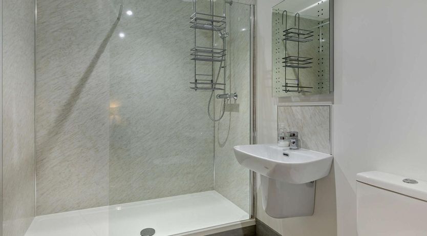 Photo of 5 Bed in Dulverton