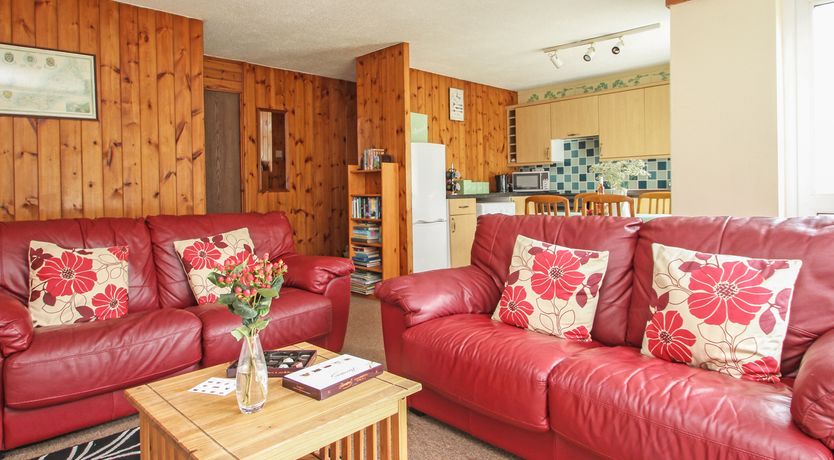 Photo of 4 Manorcombe